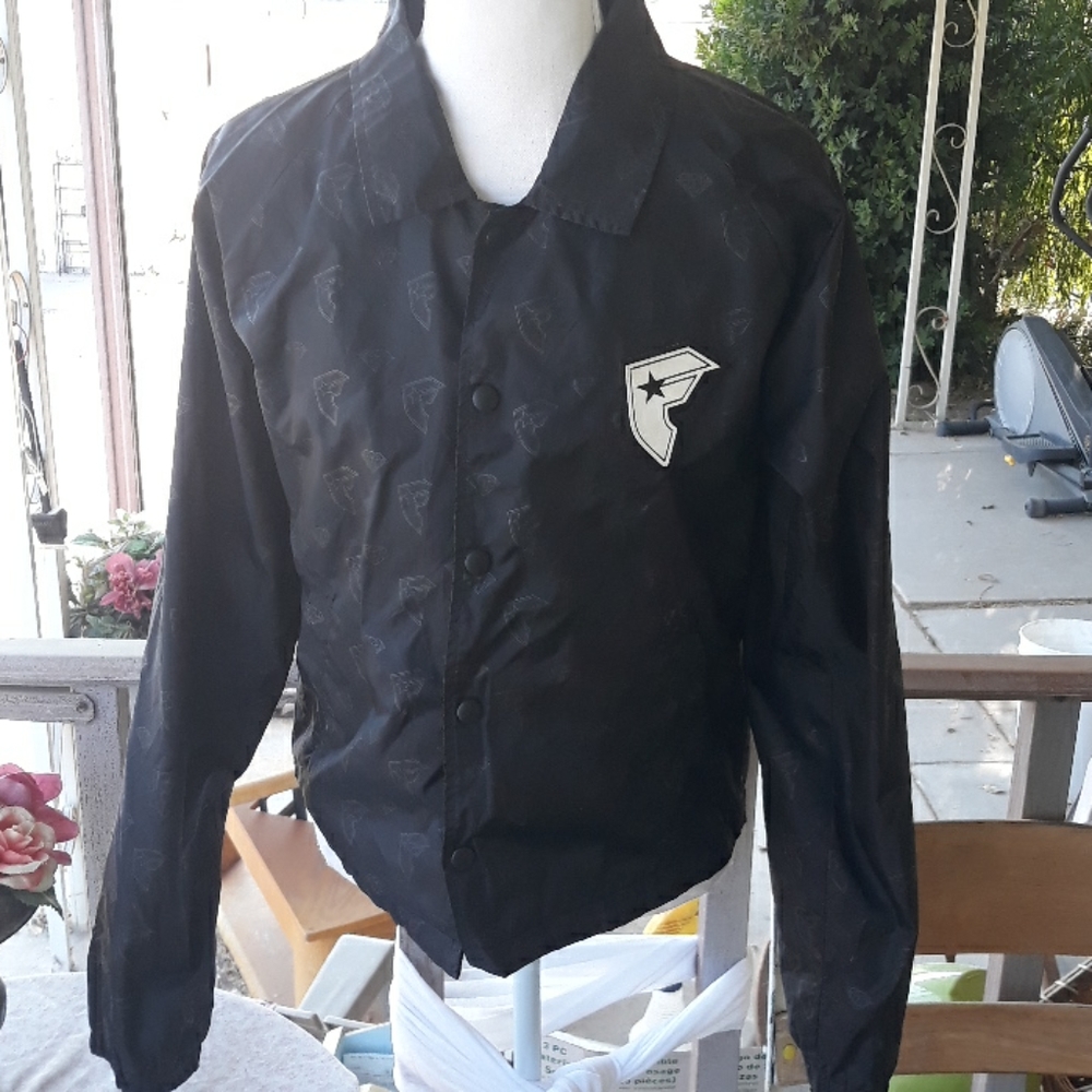 Famous kids windbreaker
